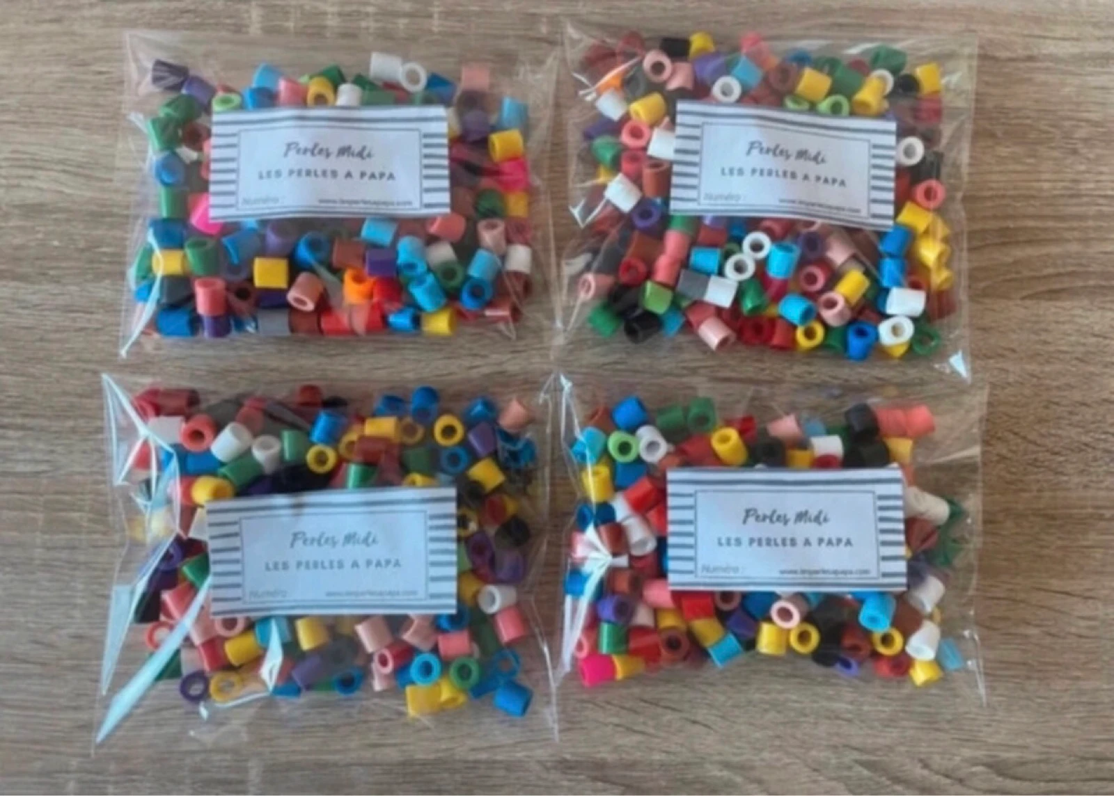 Lot 4 sachets de perles Maxi 